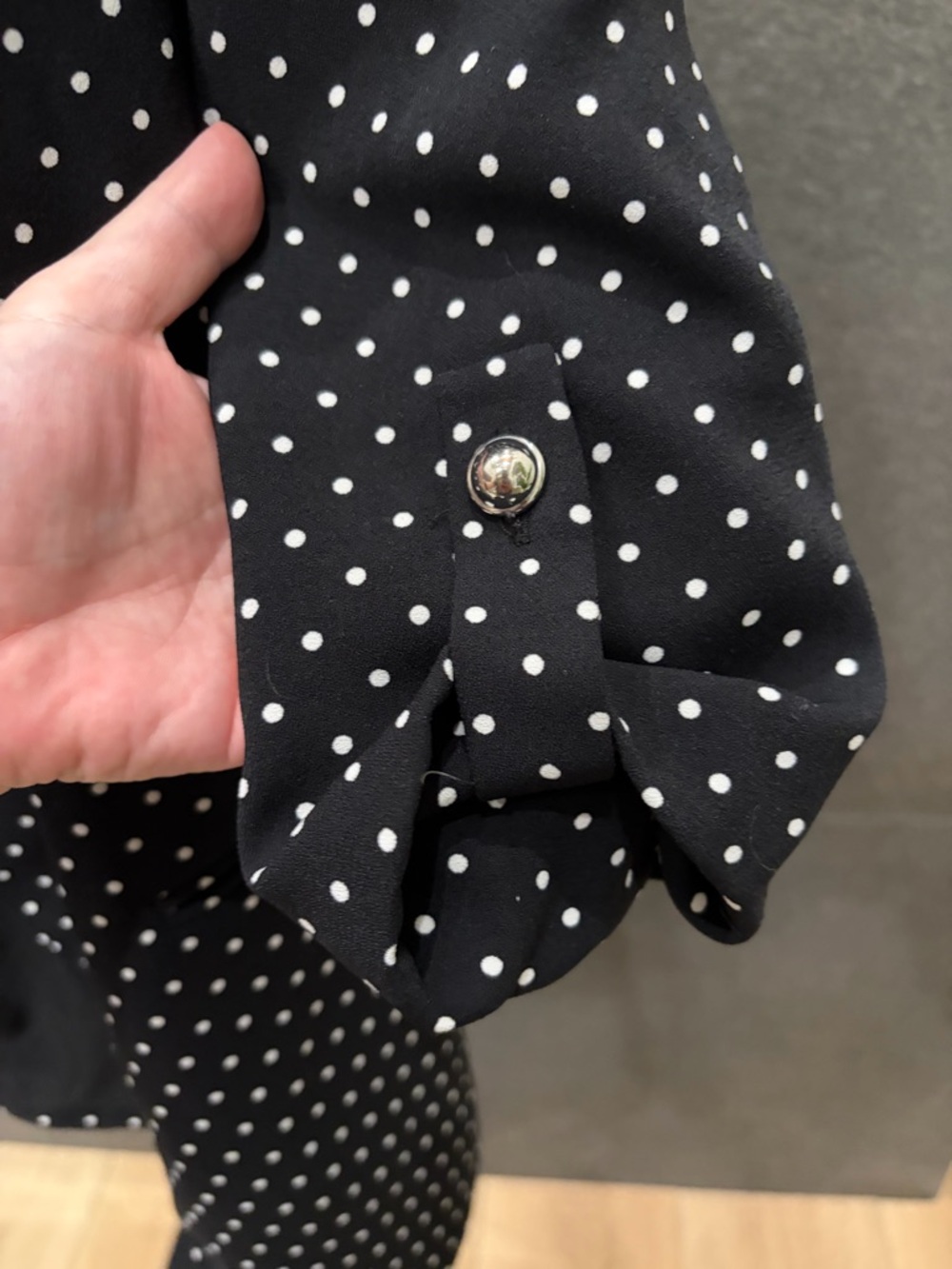Philosophy Black Polka Dot Tab Sleeve Open Front Blazer Size Medium - Picture 3 of 12
